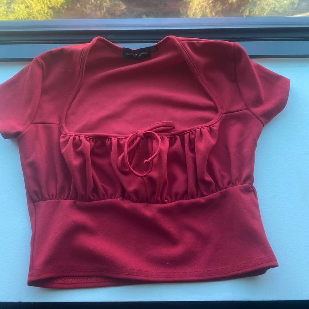 Red prettylittlething crop top
